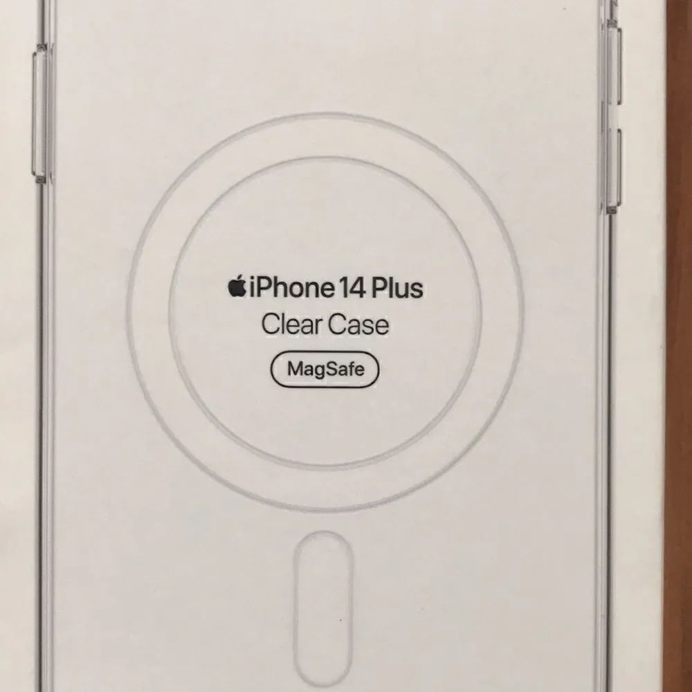 NEW Apple IPhone 14 Plus Clear Case